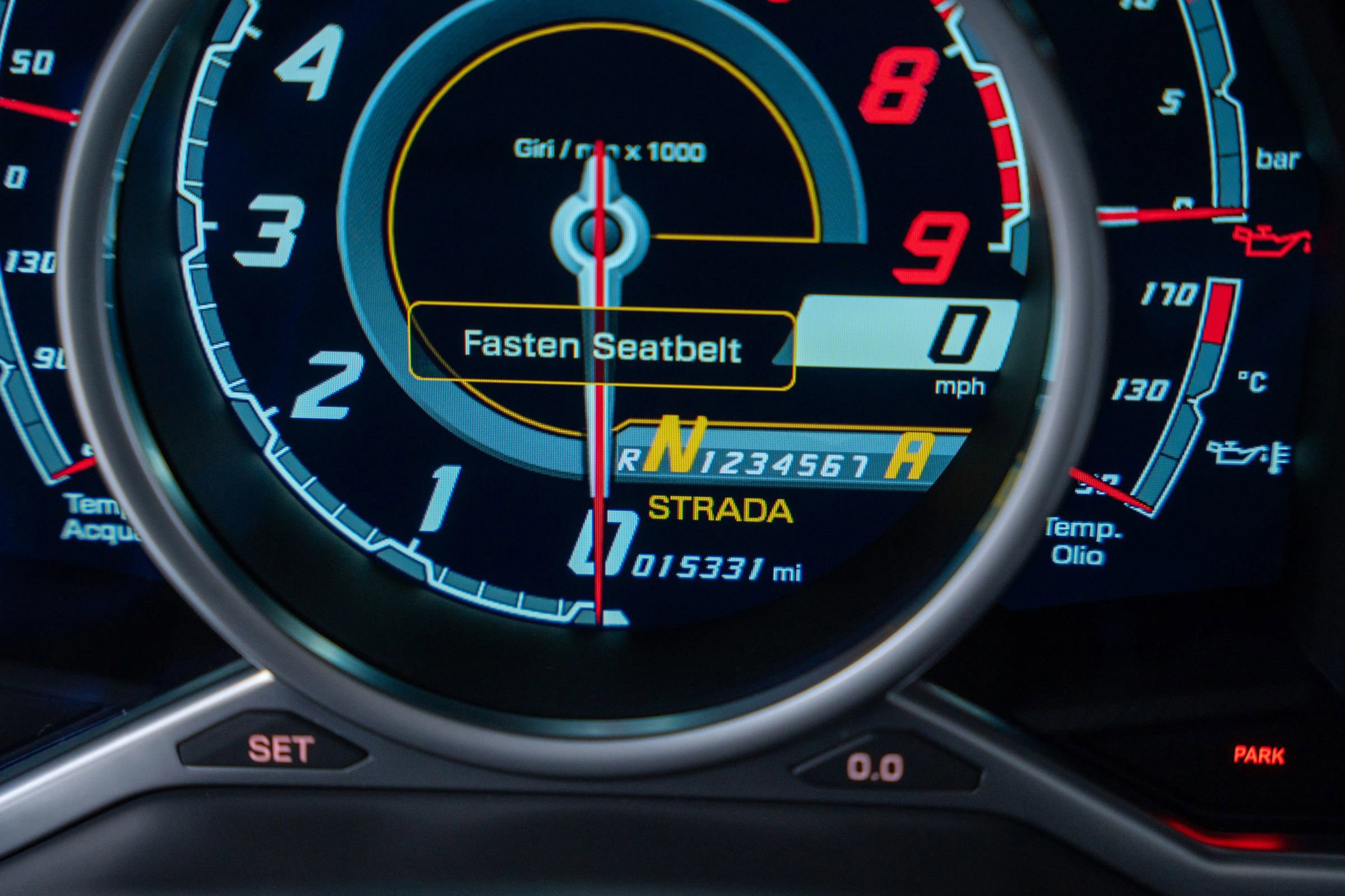 Used 2013 Lamborghini Aventador LP 700-4 image 18