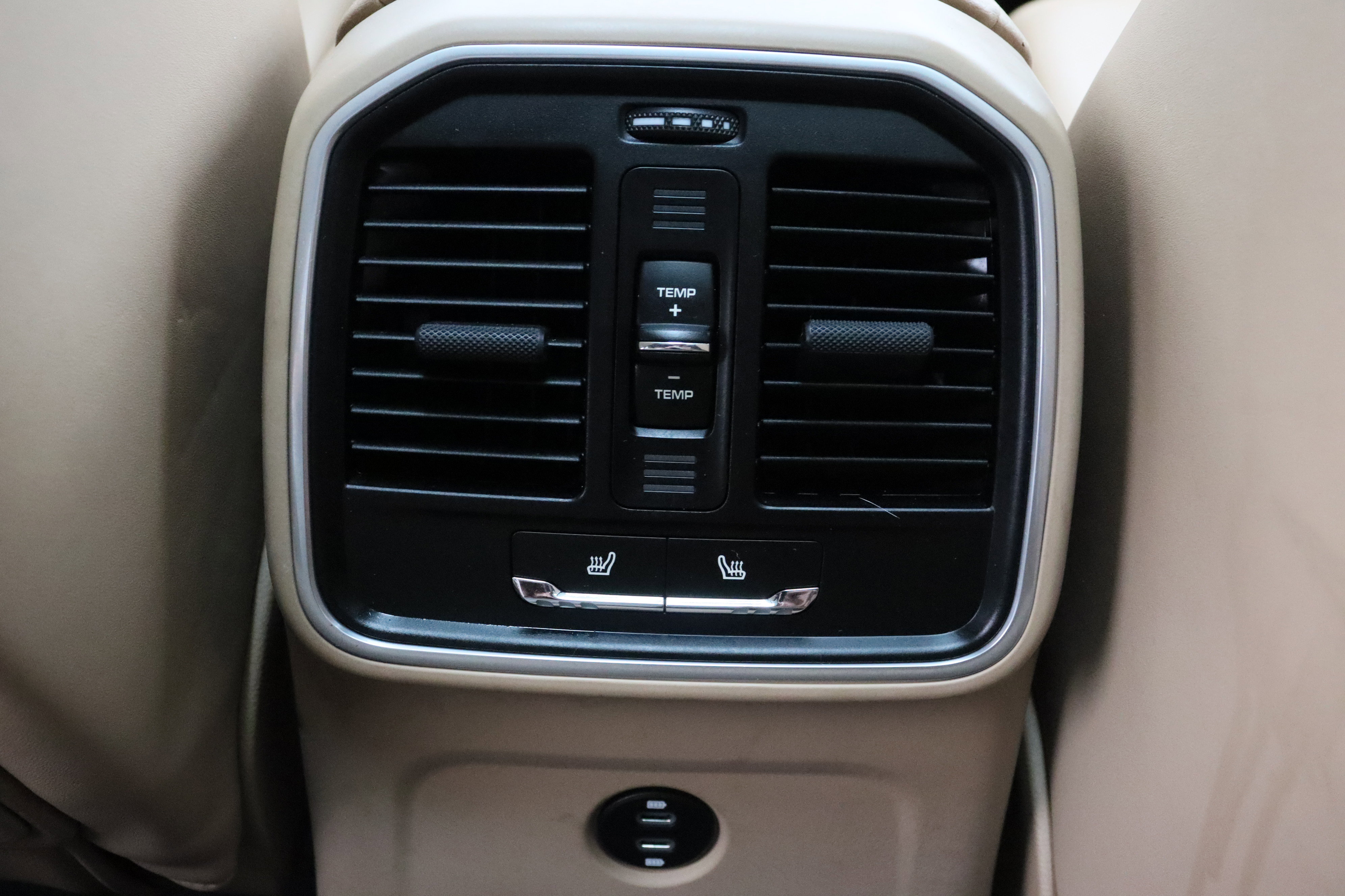 Used 2023 Porsche Macan S image 31