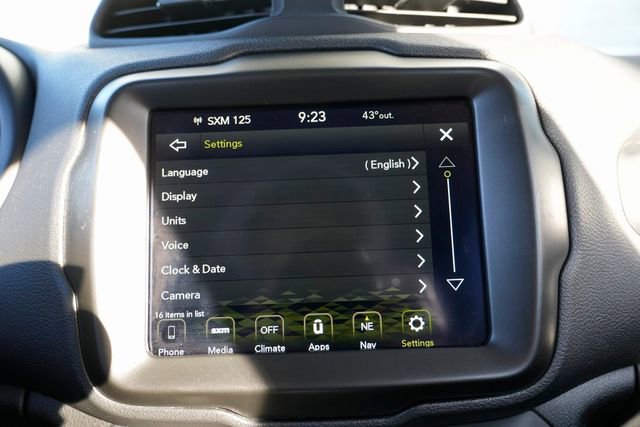 Used 2023 Jeep Renegade Latitude image 52