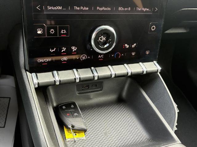 Certified 2025 GMC Terrain Elevation image 16