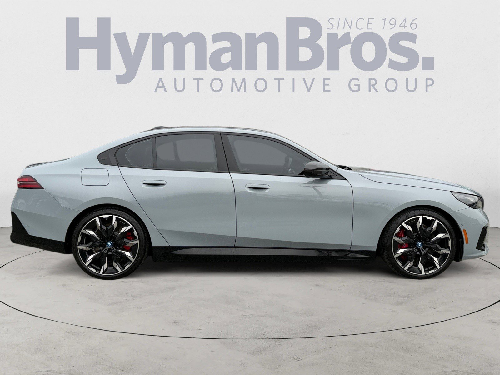 Used 2024 BMW i5 M60 w/ Executive Package image 2