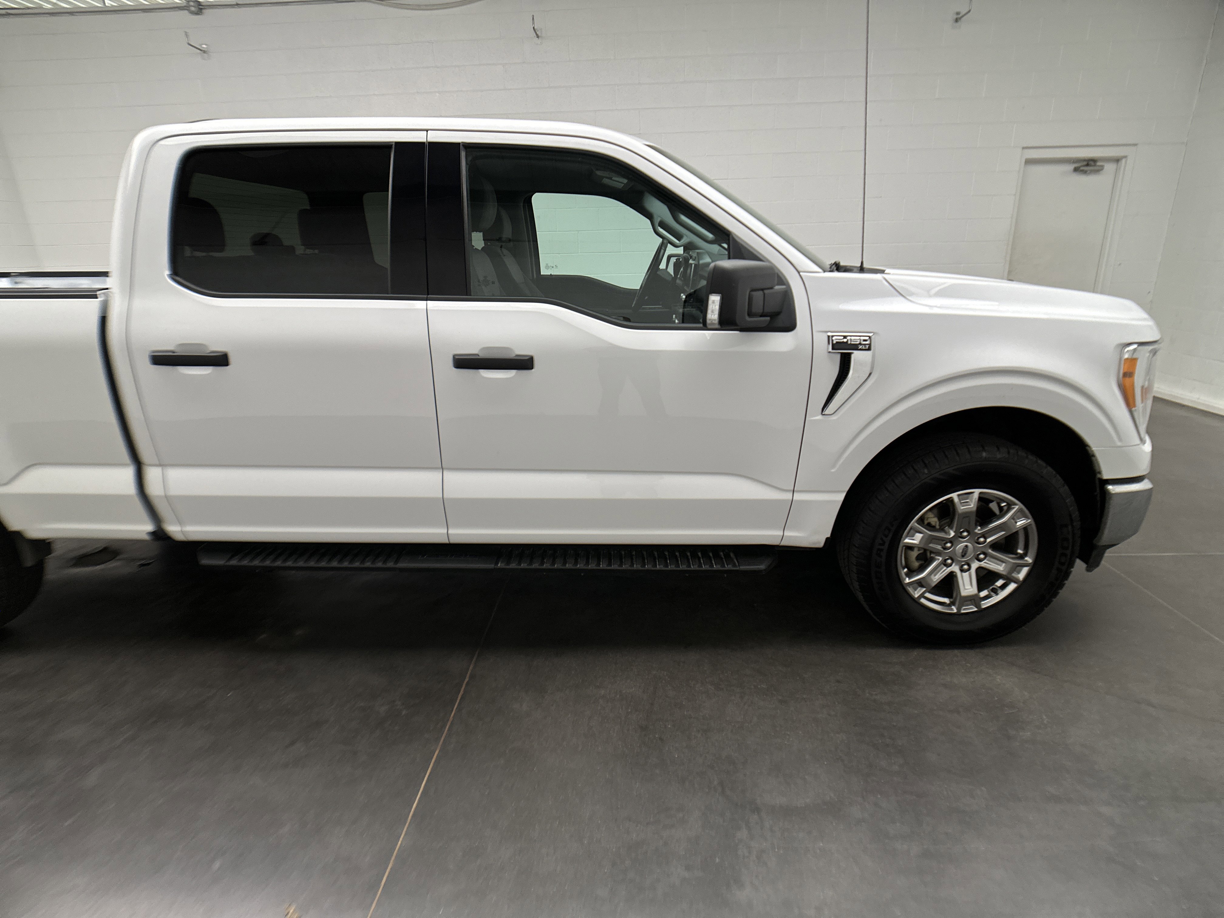 Used 2021 Ford F150 XLT w/ Equipment Group 301A Mid image 11