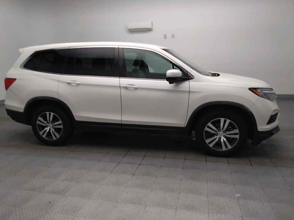 Used 2017 Honda Pilot EX image 11