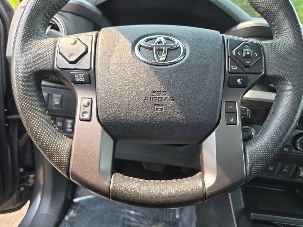 Used 2020 Toyota Tacoma TRD Pro AWD/4WD image 40
