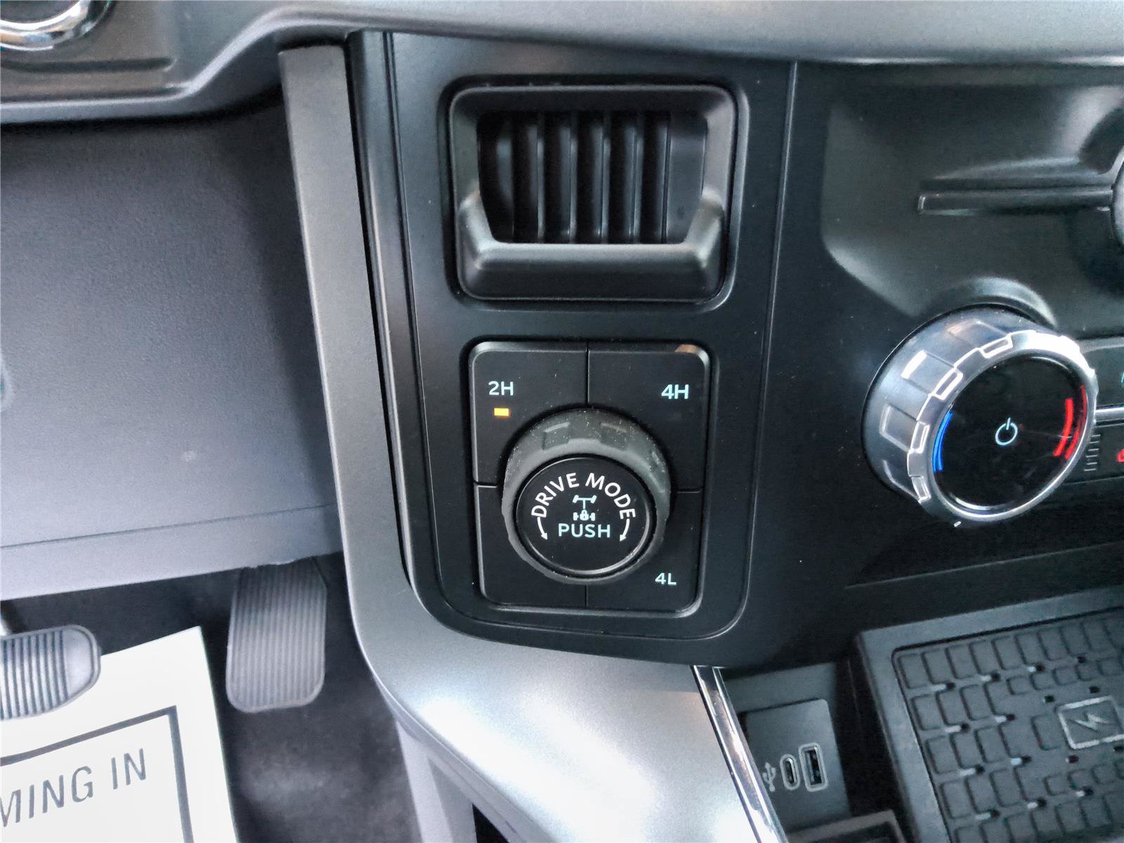 Used 2025 Ford F150 XLT w/ Equipment Group 302A MID AWD/4WD image 20
