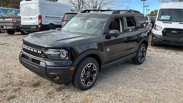 New 2025 Ford Bronco Sport Outer Banks w/ Outer Banks Tech Package+ image 2