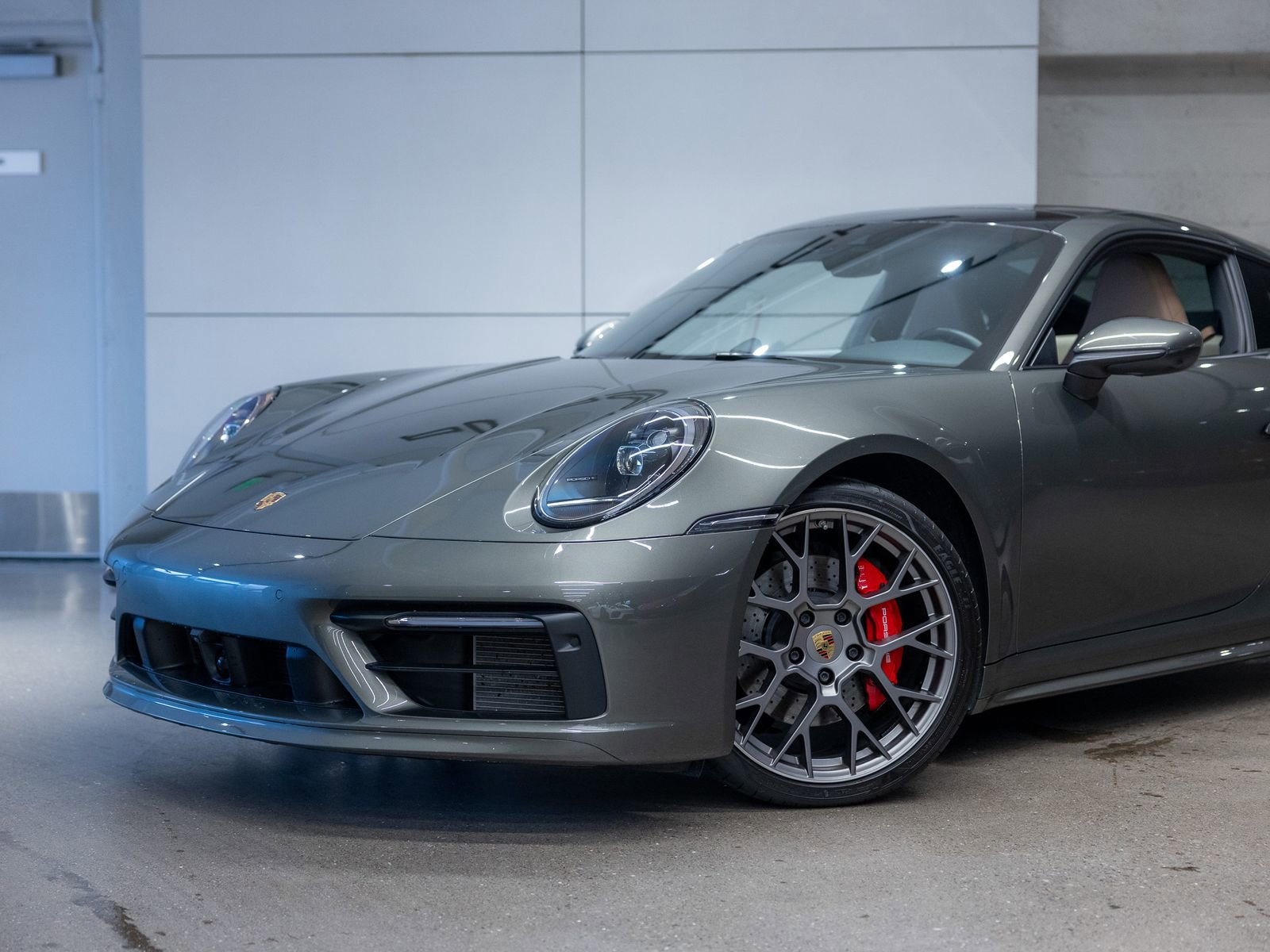 Certified 2020 Porsche 911 Carrera S w/ Premium Package RWD image 22