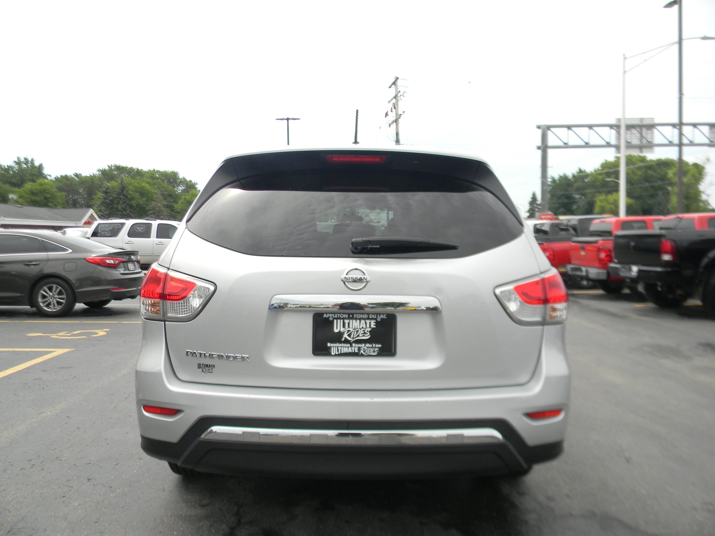 Used 2016 Nissan Pathfinder S FWD image 13