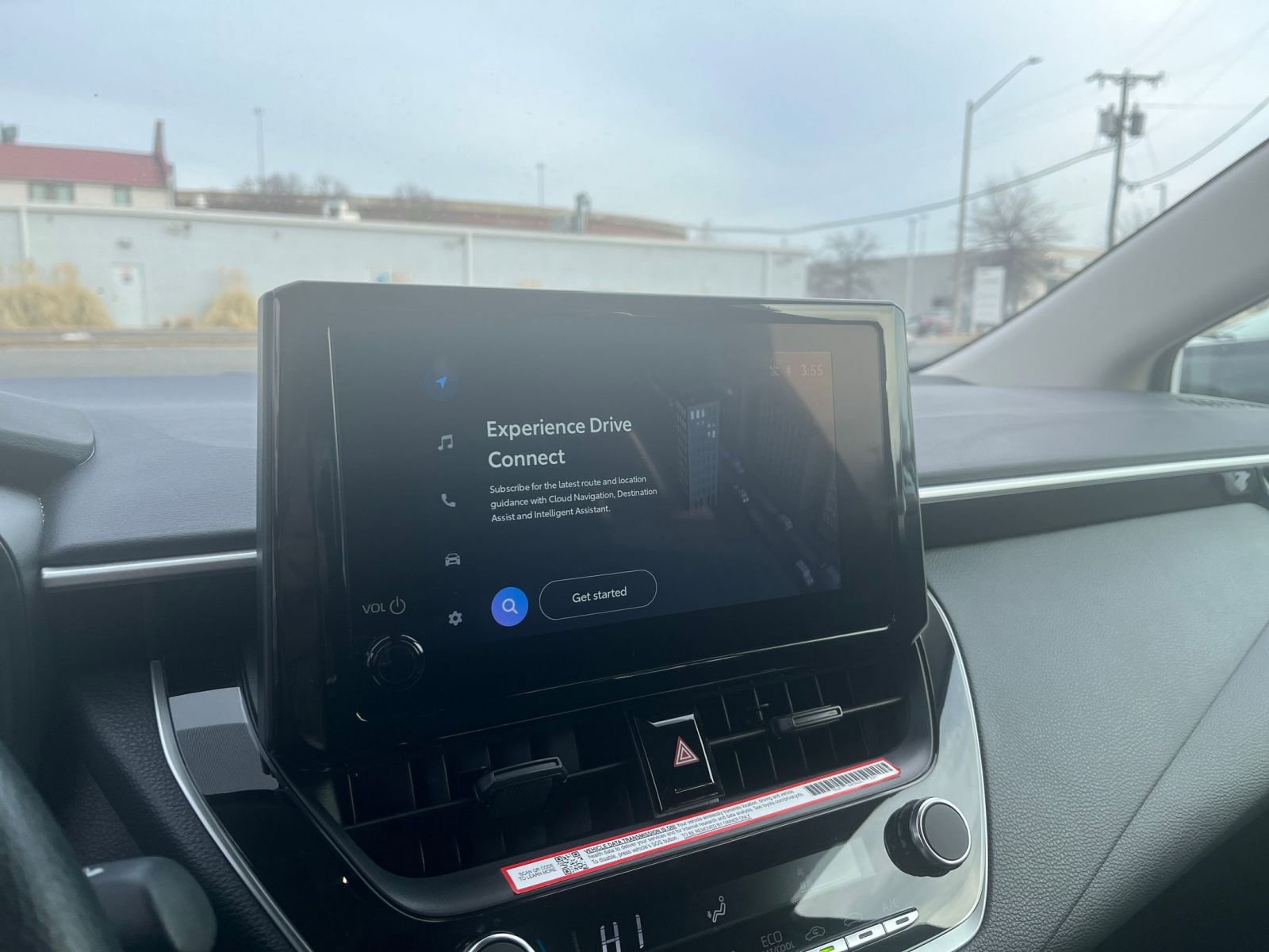 Used 2025 Toyota Corolla LE image 21