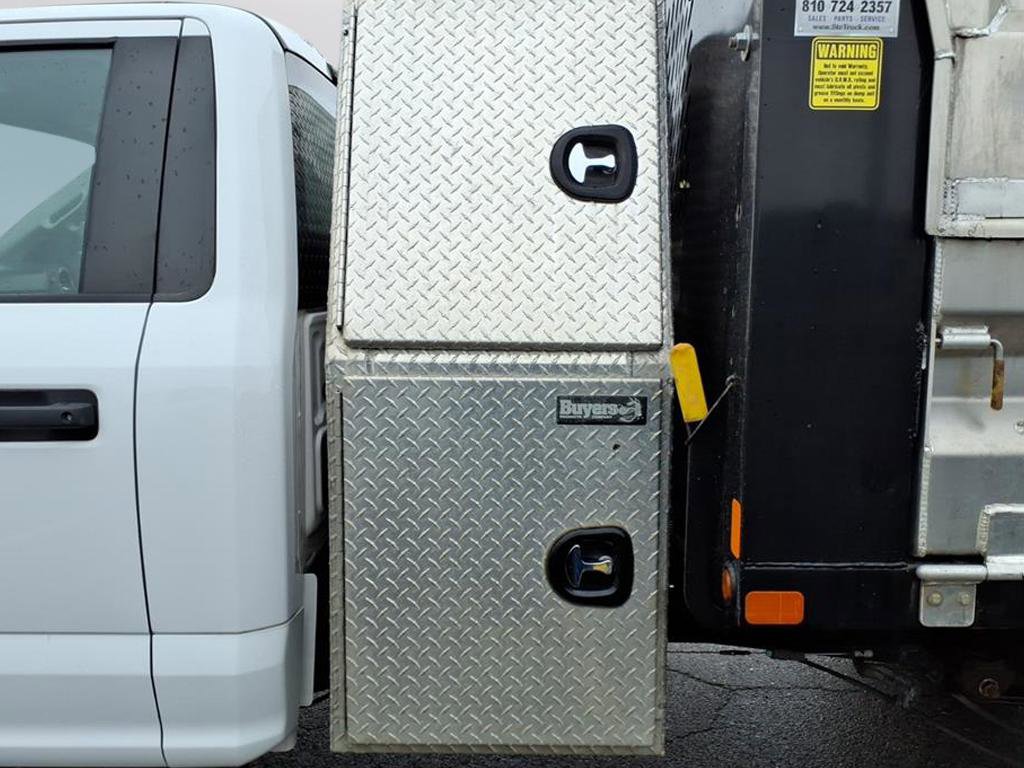 Used 2017 Ford F450 XL w/ Power Equipment Group image 4