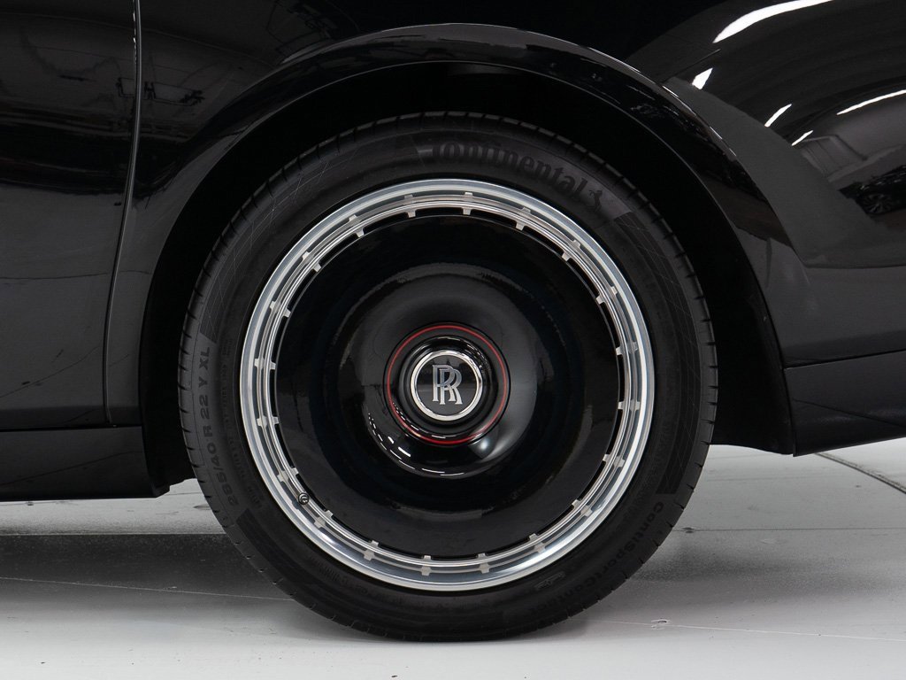 Certified 2024 Rolls-Royce Phantom Sedan w/ The Phantom Package image 54