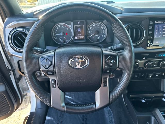Used 2021 Toyota Tacoma TRD Off-Road w/ Technology Package image 17