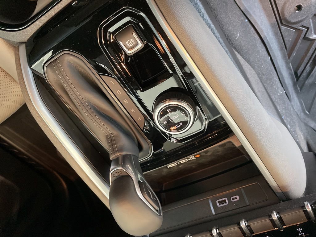 New 2026 Chevrolet Colorado ZR2 AWD/4WD image 13