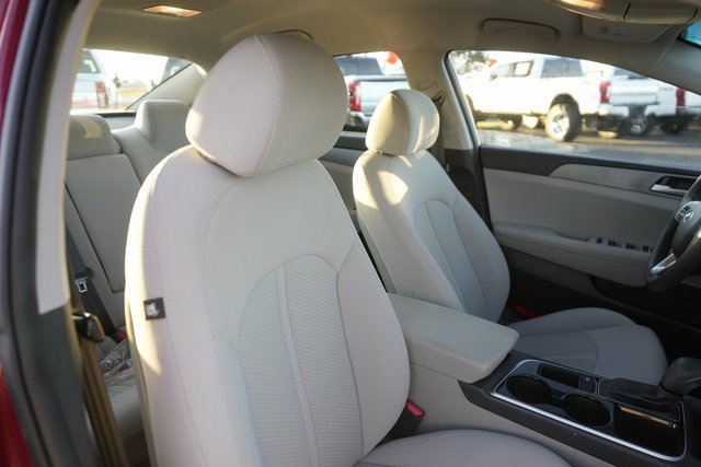 Used 2018 Hyundai Sonata SE image 19