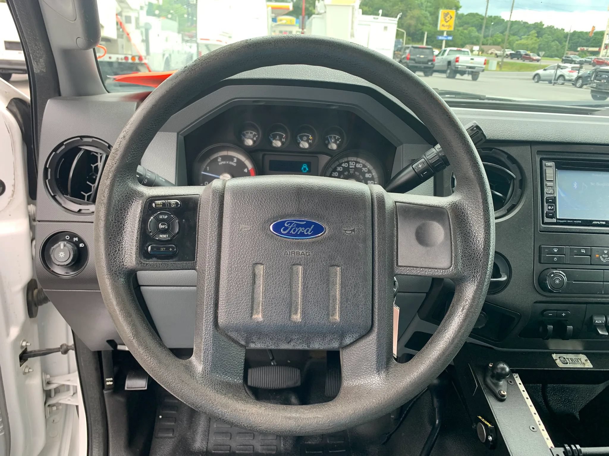 Used 2015 Ford F450 XL w/ Power Equipment Group AWD/4WD image 11