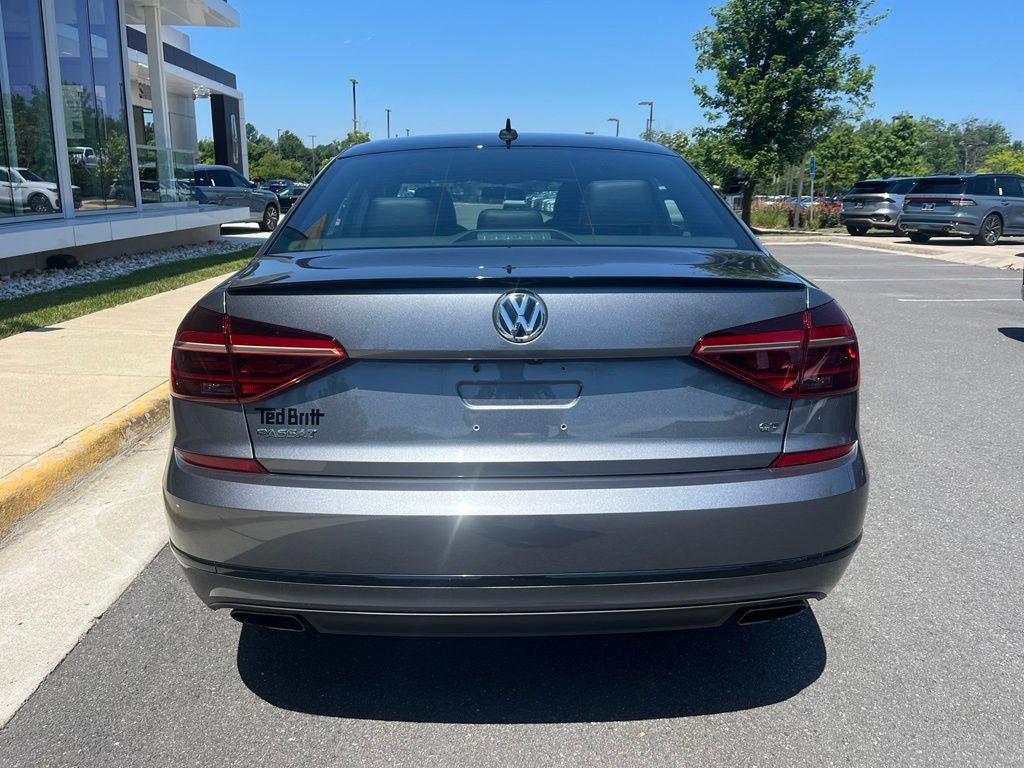 Used 2018 Volkswagen Passat 3.6 FWD image 7