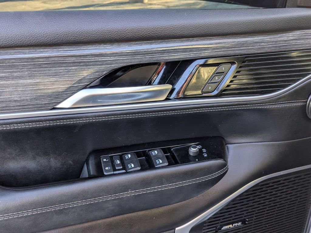 Used 2022 Jeep Wagoneer Series II image 14