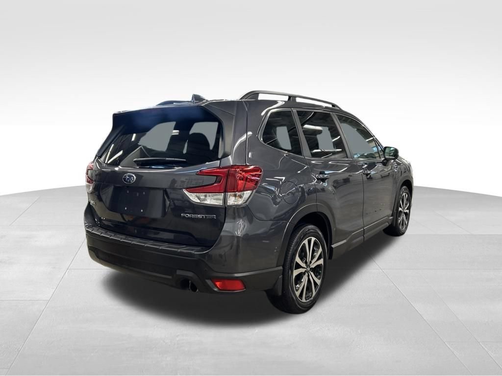 Used 2020 Subaru Forester Limited AWD/4WD image 8