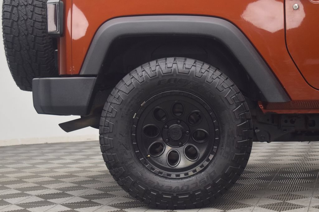 Used 2014 Jeep Wrangler Sport AWD/4WD image 28