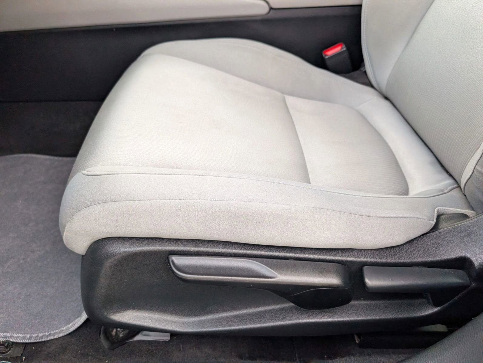 Used 2018 Honda Accord LX image 13