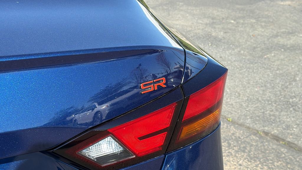 Used 2023 Nissan Altima 2.5 SR image 11