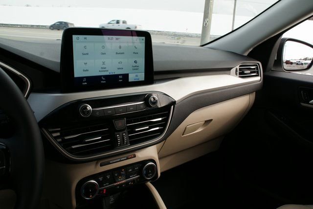 Used 2022 Ford Escape SEL image 23