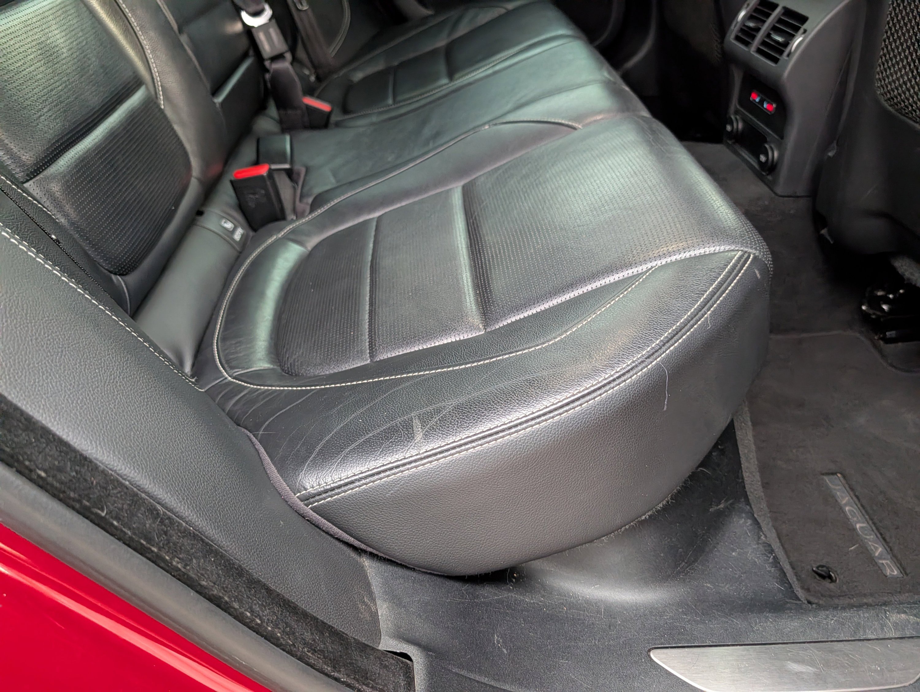 Used 2018 Jaguar XF S image 26