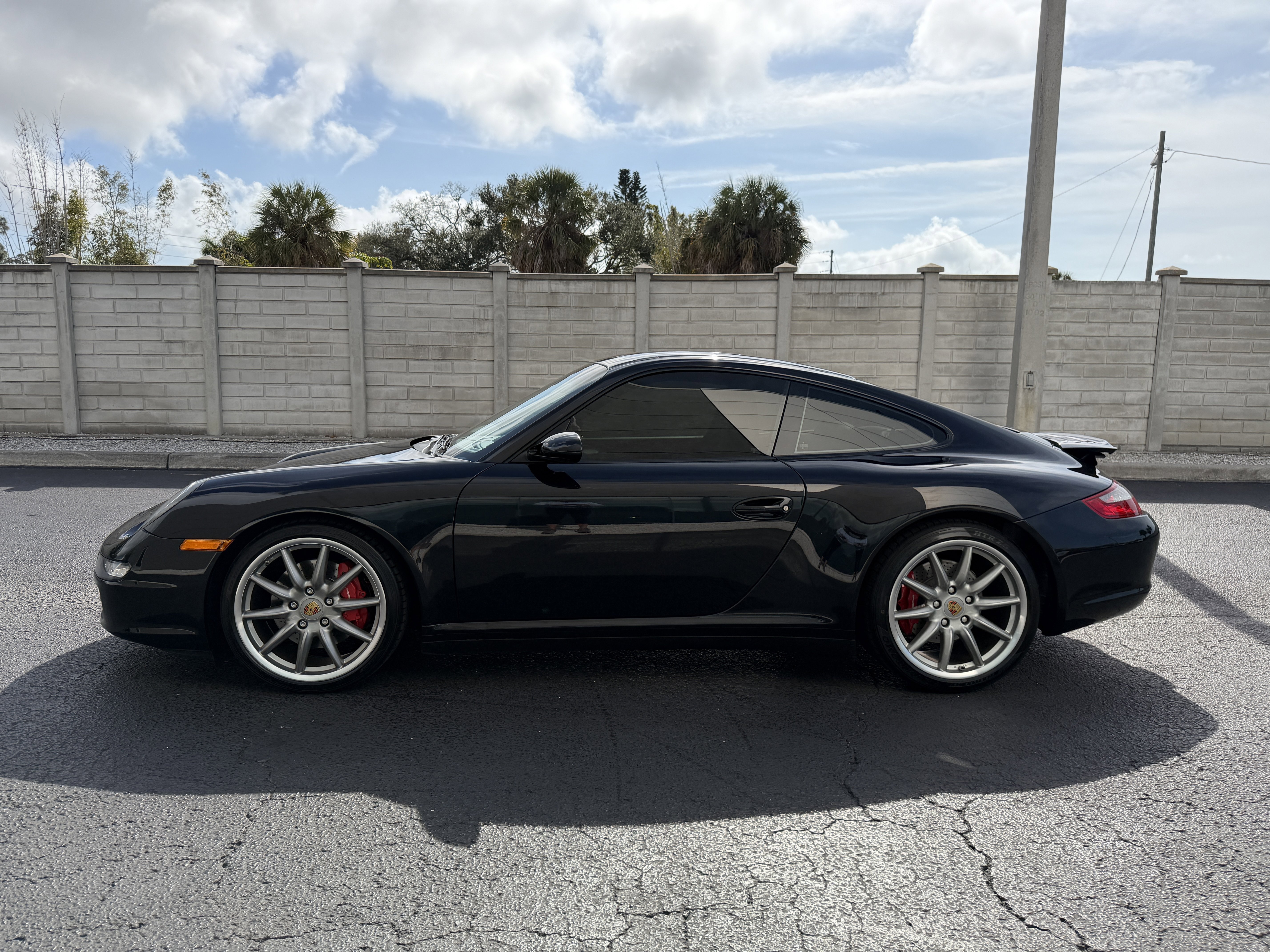 Used 2007 Porsche 911 Carrera 4S image 2