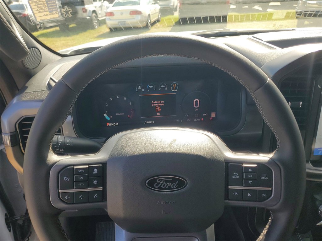 New 2025 Ford F150 Lariat w/ Equipment Group 501A Mid image 13