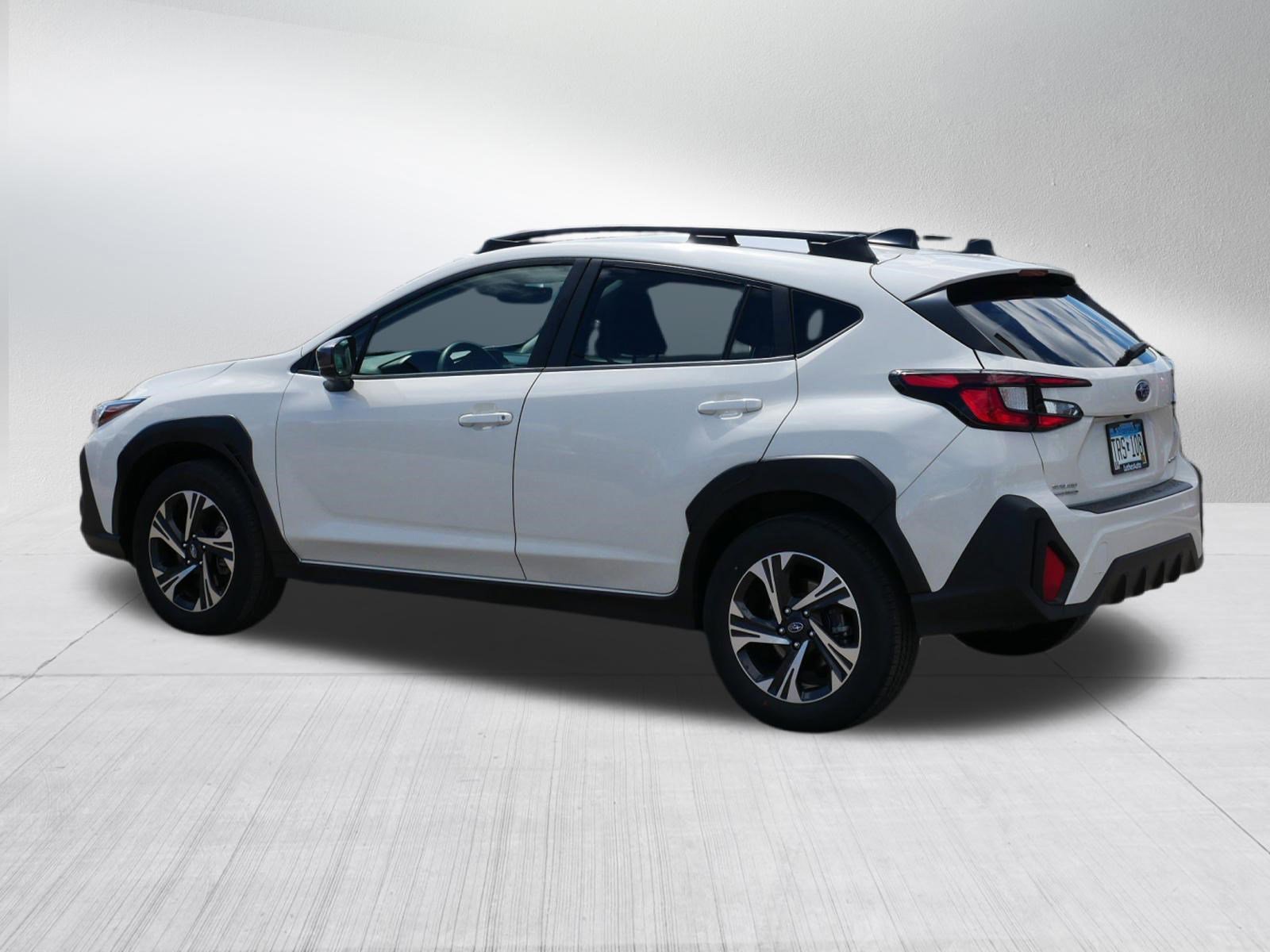 Used 2024 Subaru Crosstrek 2.0i Premium AWD/4WD image 5