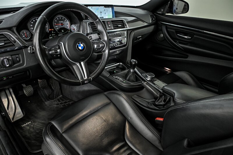 Used 2020 BMW M4 Coupe w/ Competition Package RWD image 15