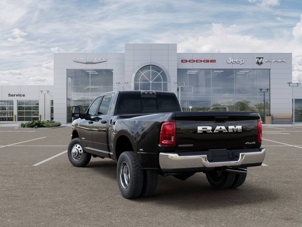 New 2026 RAM 3500 Big Horn AWD/4WD image 3