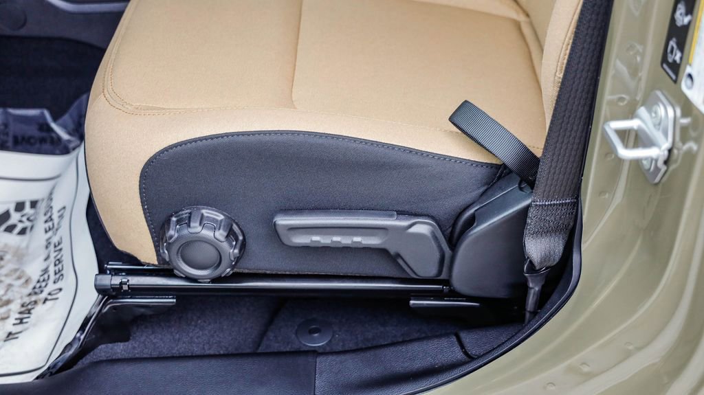 New 2026 Jeep Wrangler Unlimited Sport image 26