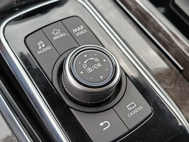 Used 2023 Nissan Armada Platinum w/ Captain's Chairs Package image 32