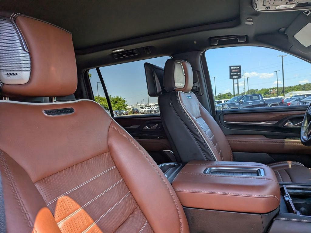 Certified 2024 GMC Yukon XL Denali Ultimate AWD/4WD image 27