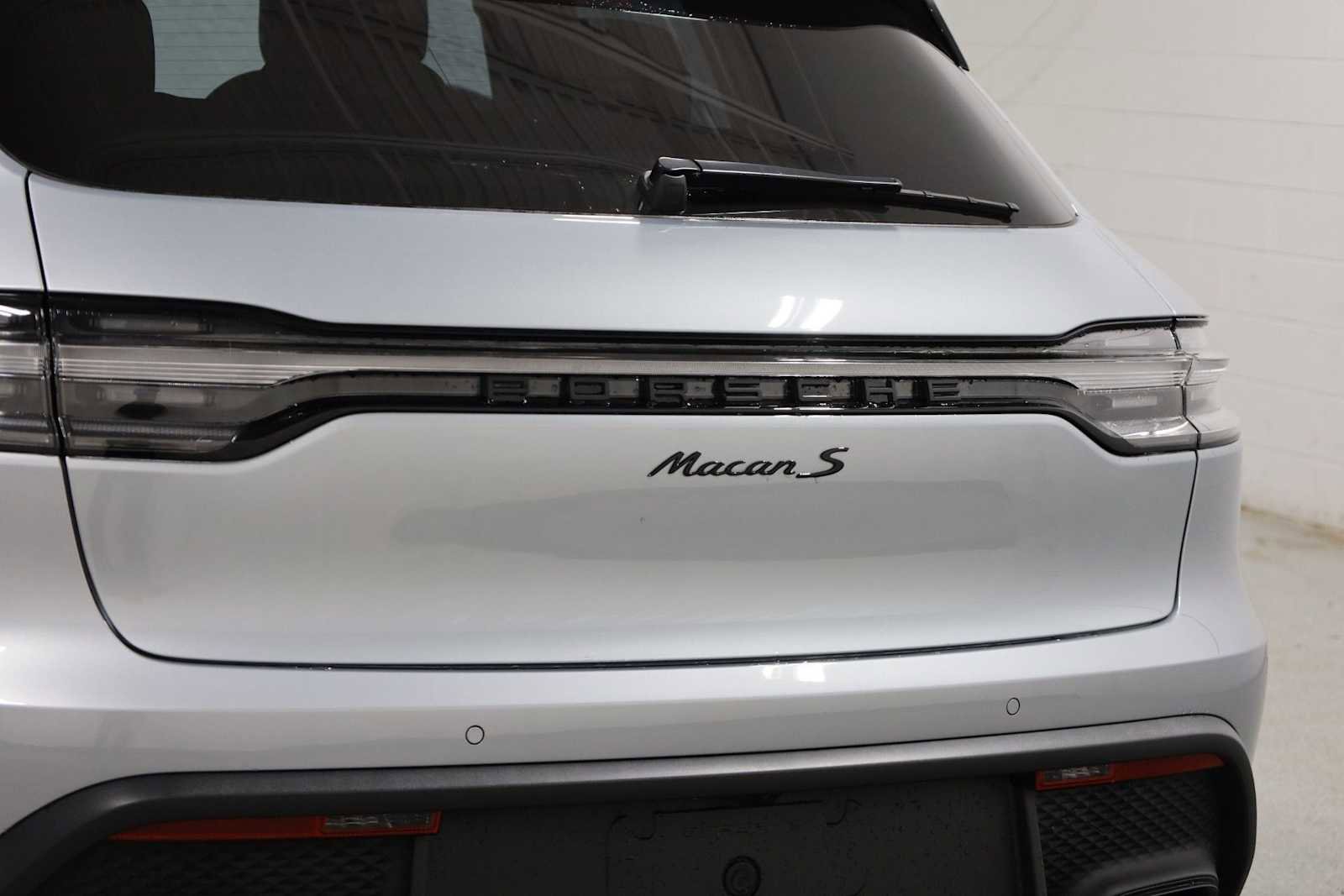 New 2026 Porsche Macan S image 8