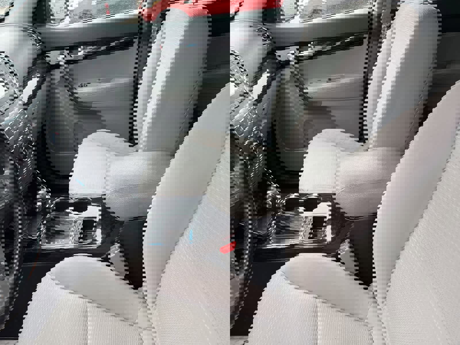 Used 2014 Kia Sorento LX image 28