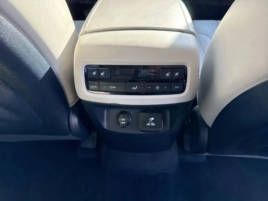 Used 2021 Hyundai Palisade Limited image 35