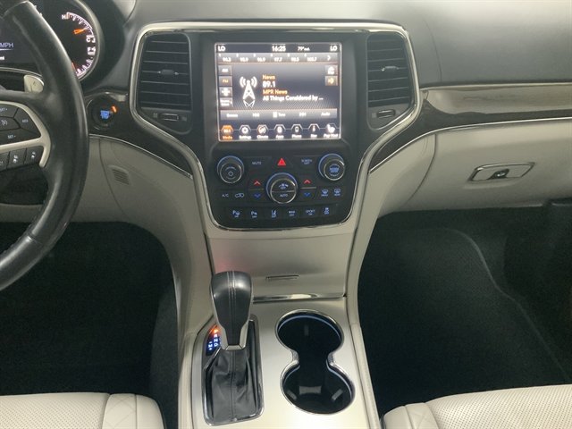 Used 2018 Jeep Grand Cherokee Summit AWD/4WD image 22