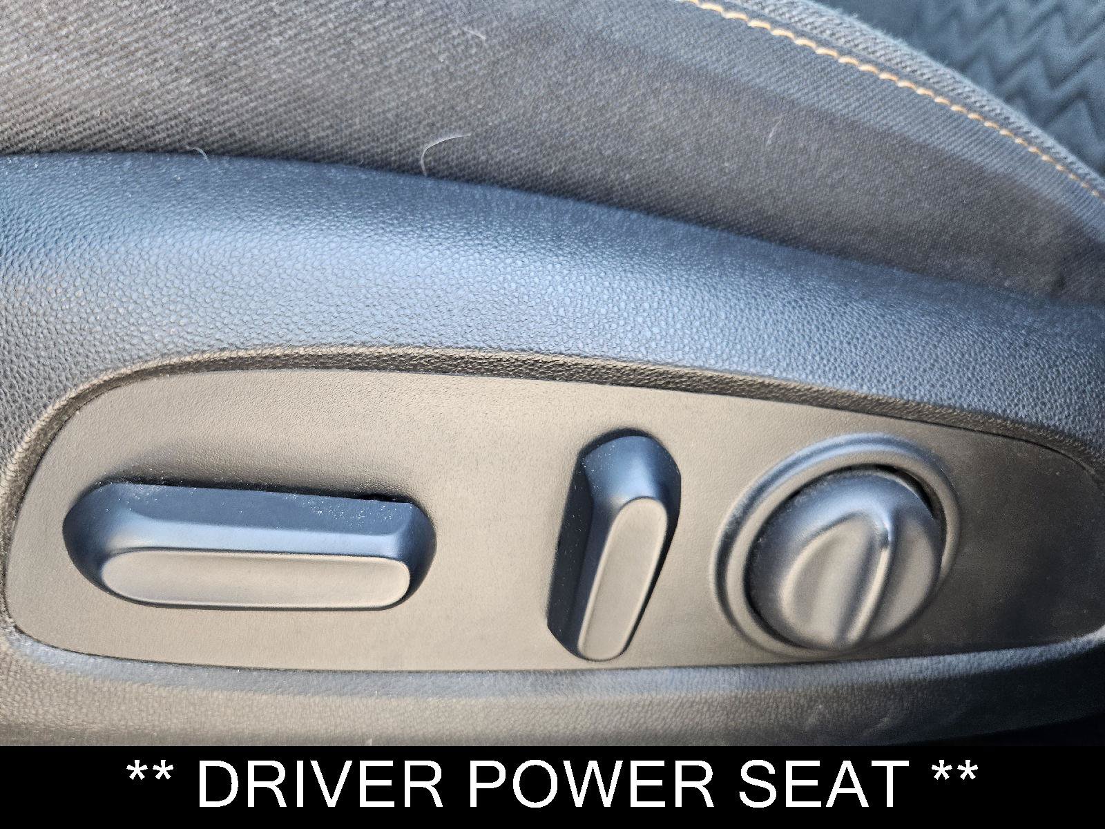 Certified 2024 Chevrolet Equinox LT AWD/4WD image 8