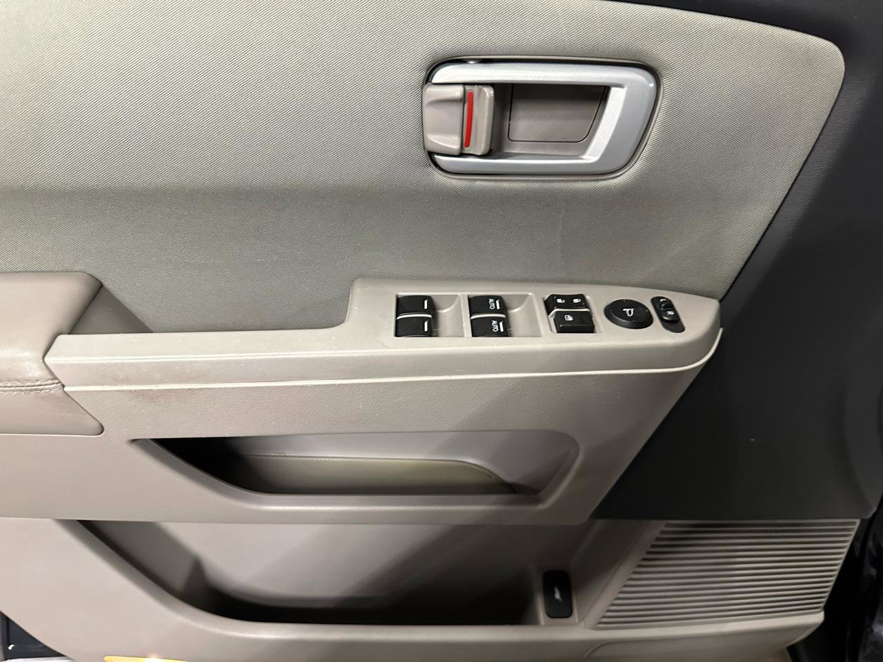 Used 2013 Honda Pilot EX image 9