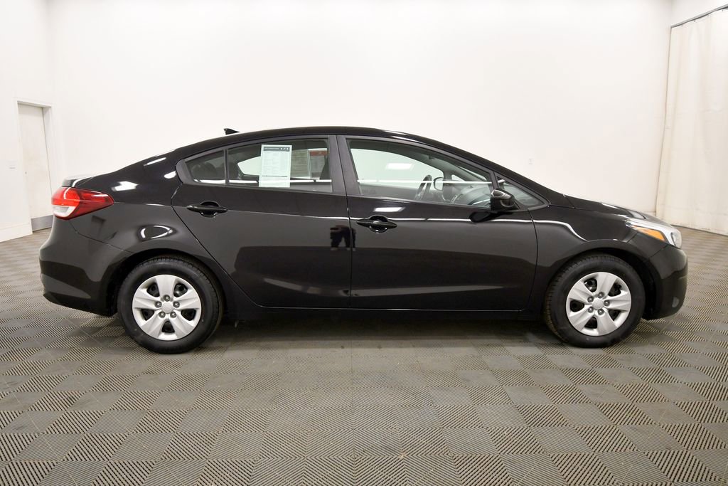 Certified 2017 Kia Forte LX FWD image 8
