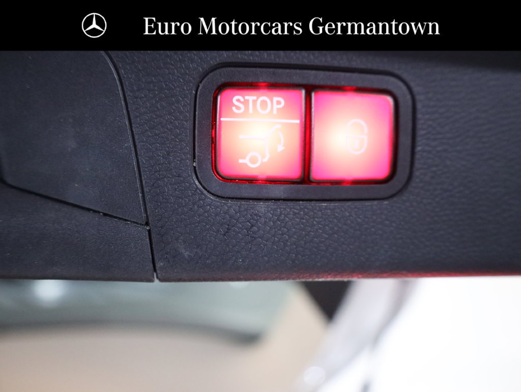Certified 2022 Mercedes-Benz GLC 300 4MATIC image 46