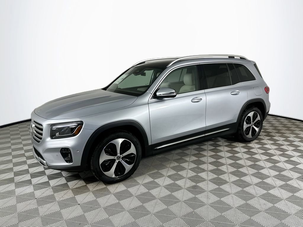 New 2026 Mercedes-Benz GLB 250 image 3