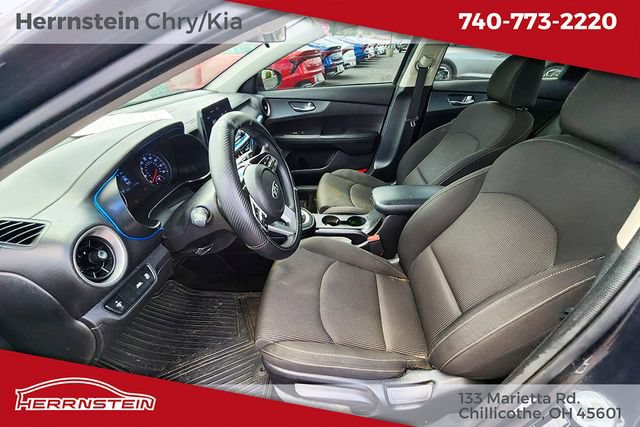 Used 2021 Kia Forte LXS FWD image 10