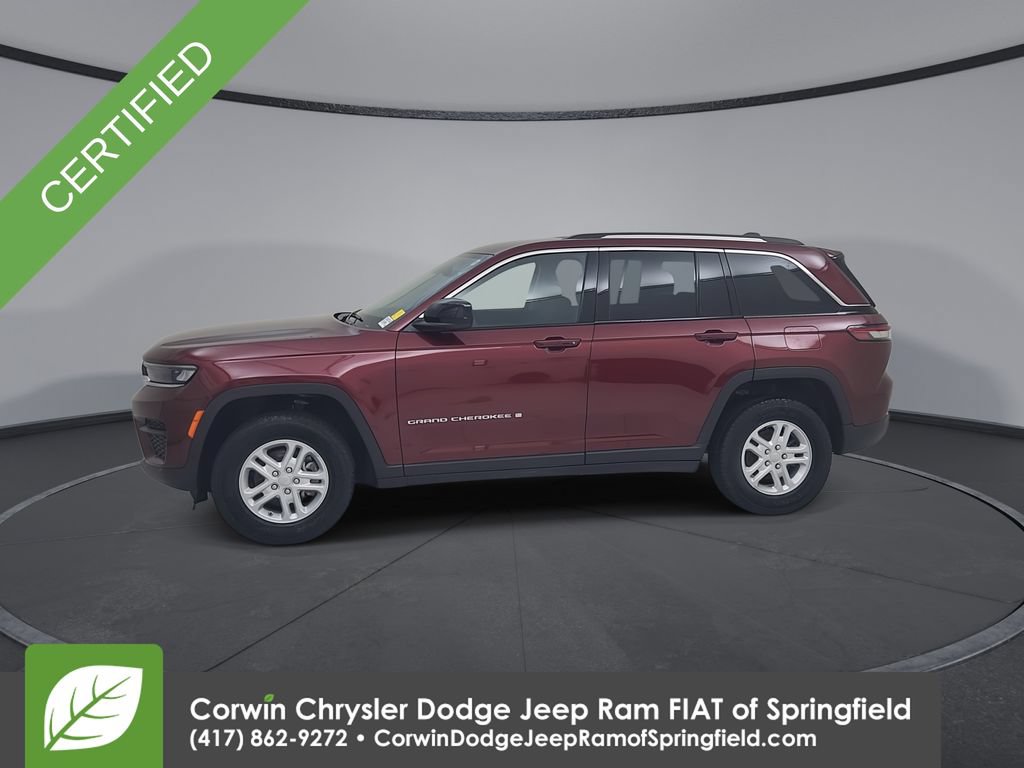 Used 2023 Jeep Grand Cherokee Laredo w/ Luxury Tech Group I AWD/4WD image 8