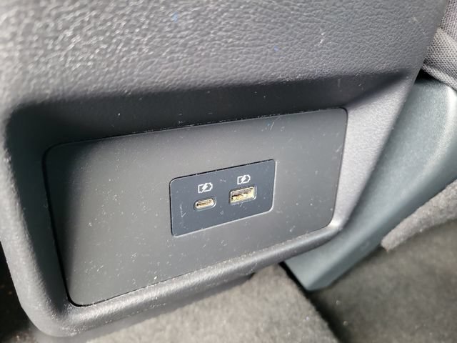Used 2023 Nissan Rogue SV FWD image 17