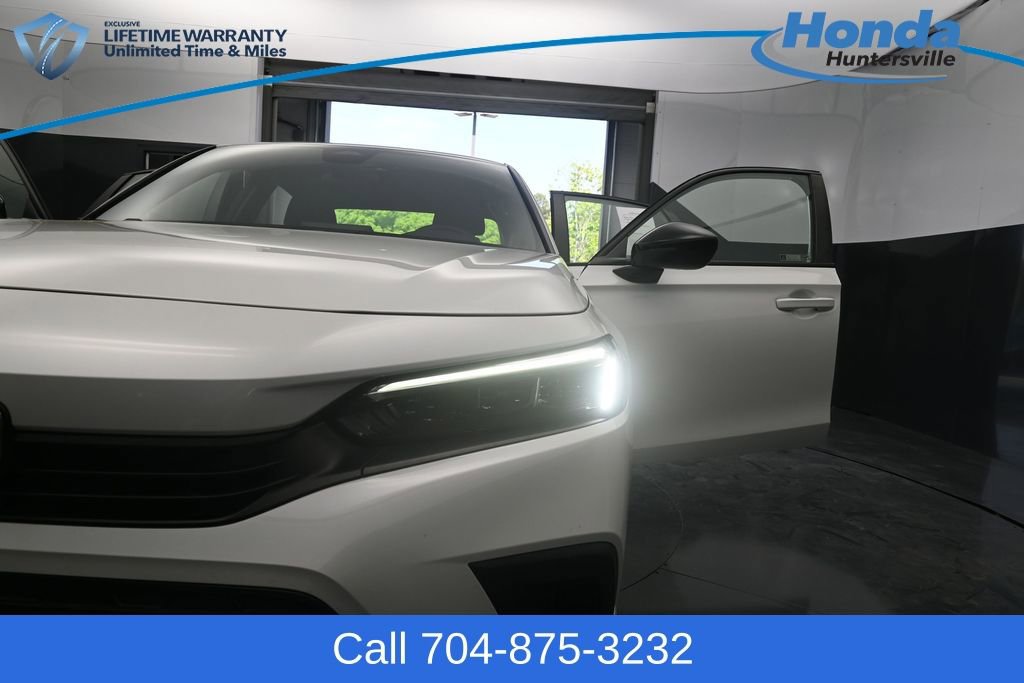 Used 2023 Honda Civic Sport image 31