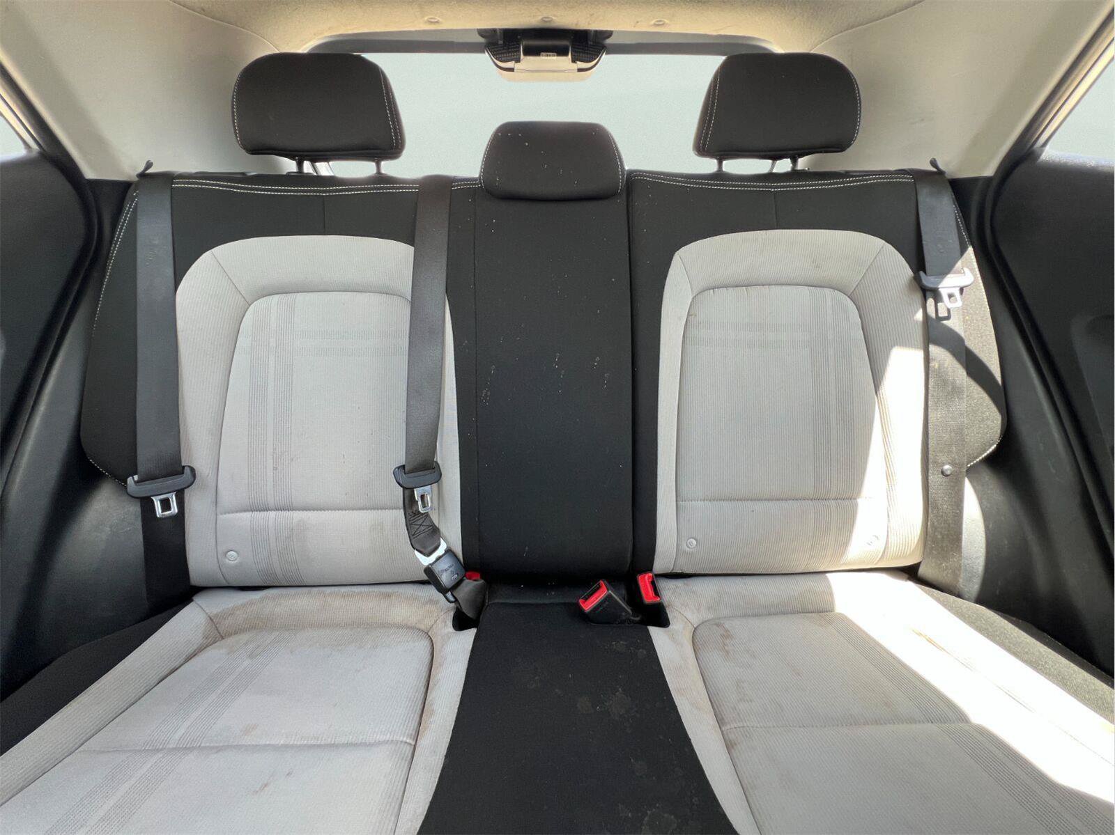 Used 2024 Hyundai Venue SEL FWD image 22