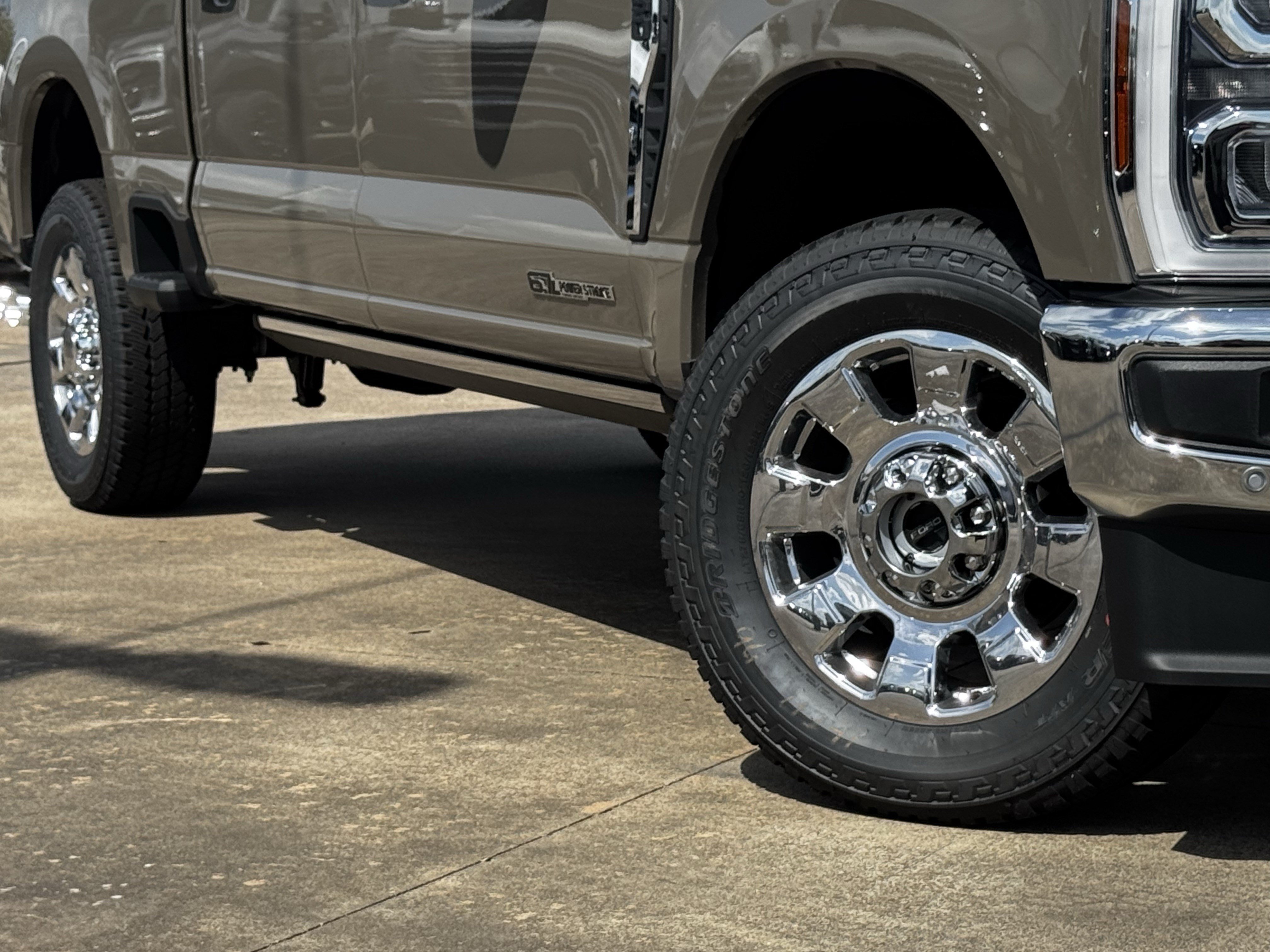 New 2026 Ford F250 King Ranch w/ Chrome Package AWD/4WD image 12